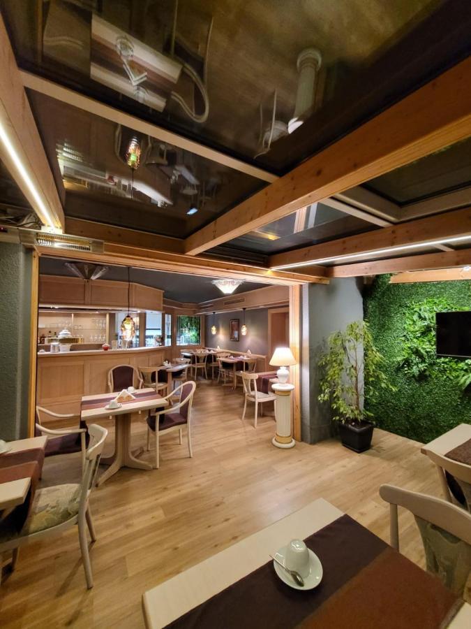 Ambiente Hotel Garni Plauen Extérieur photo