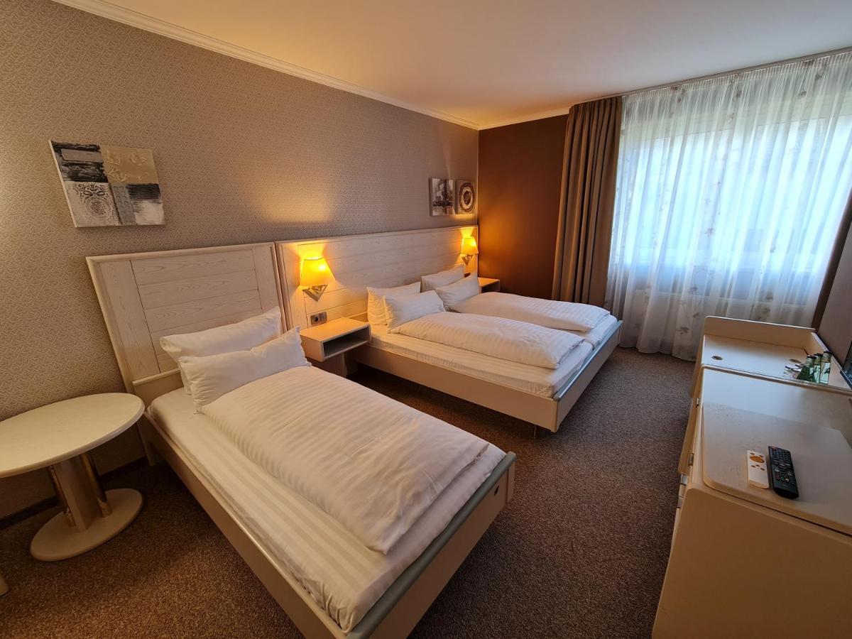 Ambiente Hotel Garni Plauen Extérieur photo